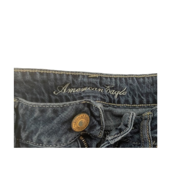 Shorts - Picture 2 of 5